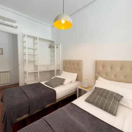 Callao Suites Madrid Exterior photo