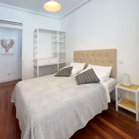 Callao Suites Madrid Exterior photo