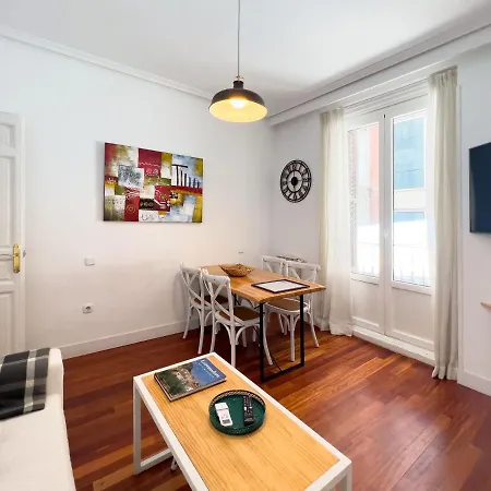 Callao Suites Madrid Exterior photo